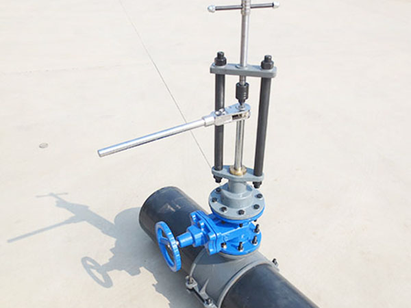 水鉆孔機(jī)怎么用？鉆孔機(jī)后面起火是什么原因？